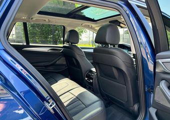 BMW 5-SERIE Touring 530e Business Edition Plus | Head Up | Pano | Laser | 360°