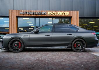 BMW 7-SERIE M760e xDrive Carbon 22″ Velgen FireTV Ambient Softclose FULL OPTION! Trekhaak