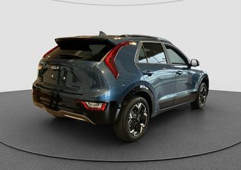 KIA e-Niro EV Air 64.8 kWh | NIEUWE AUTO | SNEL RIJDEN! | Parkeercamera | Navigatie | Climatronic | AndroidAuto / Apple Carplay | Leder |