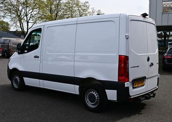 Mercedes-Benz SPRINTER 214 CDI L1H1 MBUX navigatie met camera, Standkachel, Trekhaak