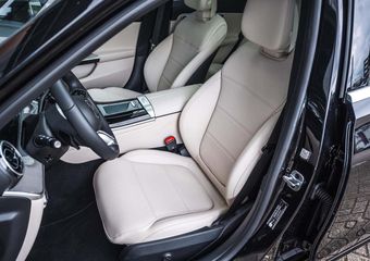 Mercedes-Benz C-KLASSE Estate 180 Luxury Line | Panoramaschuifdak | Getint glas | Elec verstelbare stoelen incl geheugen | Premium sfeerverlichting