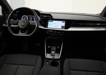 Audi A3 SPORTBACK 40 TFSIe 150kW/204PK S Line ext. · Drive select · Navigatie · Camera + Parkeersensoren