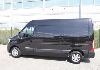 Renault MASTER T35 2.3 dCi 135 L2H2 Work Edition Airco / Navigatie/  Bluetooth / Trekhaak / Vloerplaat / Wand en Lat om Lat Betimmering Laadruimte