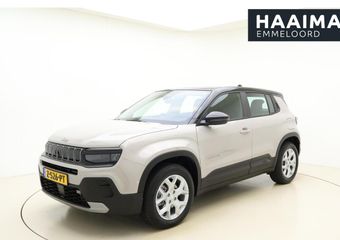 Jeep Avenger Altitude 54 kWh | Navigatie | Camera | Adaptive Cruise Control | Zwart dak | Keyless | Electrische achterklep | Draadloze telefoonlader | Bluetooth