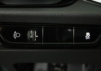 KIA e-Niro EV Air 64.8 kWh | NU UIT VOORRAAD LEVERBAAR | KIA BREDA | | File assistent | Apple Carplay/Android Auto | Leder |