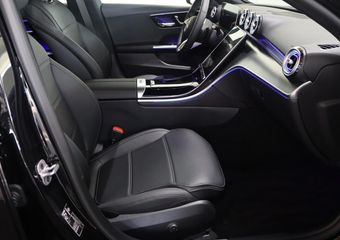 Mercedes-Benz C-KLASSE Estate 180 Luxury Line | Panoramadak | Stoel Memory | Achteruitrijcamera | Stoelverwarming | Sfeerverlichting |