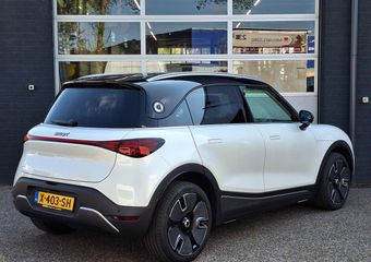 Smart #1 Premium 66 kWh | Panoramadak | Adaptieve cruise control | Beats Audio |  360° Camera |  Elektrisch Verstelbare Voorstoelen | Sfeerverlichting | Stuurwielverwarming | Stoelverwarming | Keyless entry | Elektrische achterklep