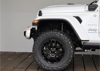 Jeep WRANGLER Unlimited 4xe 380 Sahara | Liftkit 2.5 Rubicon | Electric Treeplanken | Grill 2025 |