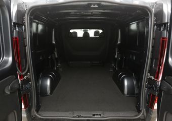 Renault TRAFIC 2.0 Blue dCi T29 L2H1 | BPM VRIJ | Dubbele Cabine | 5 Persoons | Airco Camera Cruise Carplay Trekhaak LED PDC 17″LMV