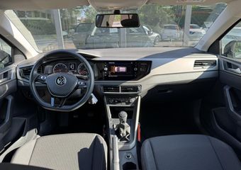 Volkswagen POLO 1.0 TSI Comfortline Business *Navigatie*PDC*