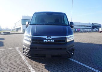 MAN TGE 3.140 | L3H2 | Aut | FACELIFT | Commander BOMVOL! | ACC | App-Connect | Camera | Stoel- en Stuurverwarming | Trekhaak | Dubbele cabine