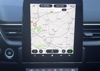 Renault Arkana 1.6 E-Tech hybrid 145 E-Tech engineered Automaat / Dealer onderhouden / Schuif-kanteldak / Stuur- en stoelverwarming / Navigatie groot scherm / Parkeerassistent / Apple Carplay Android Auto / 18″ LM wielen /