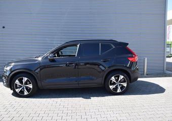 Volvo XC40 Recharge P8 AWD R-Design