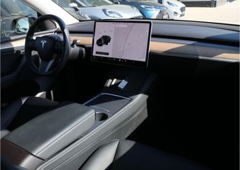 Tesla Model Y Long Range AWD 75kWh I Autopilot I Panoramadak