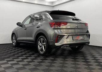 Volkswagen T-Roc 1.0 TSI R-Line Half leder, Camera, Apple carplay, Virtual desk, Cruise control adaptief, Massage stoelen