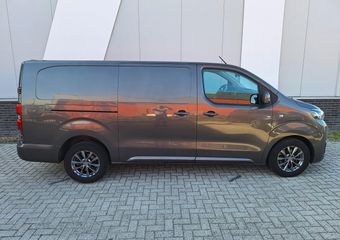 Toyota PROACE Long Worker 2.0 D-4D Professional AUTOMAAT | Trekhaak “| Navi | PDC achter | Cruise-control | Prijs EX BTW |