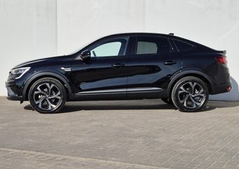 Renault Arkana 1.6 E-Tech hybrid 145 E-Tech engineered Automaat / Pack Easy Link / Dealer onderhouden / Adapt. CC / Dode hoek detectie/ Stuur- en stoelverwarming / Navigatie groot scherm / BOSE sound / Apple Carplay Android Auto /