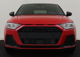 Audi A1 Sportback 25 TFSI Advanced edition | Optiekpakket zwart | Cilmate control | Sportstoelen | Privacy glass | Parkeersensoren achter