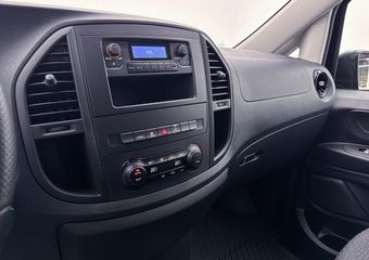 Mercedes-Benz VITO 119 CDI L3 Extra Lang Adaptieve cruisecontrol LED Betimmering Stoelverwarming