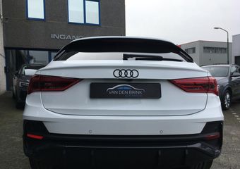 Audi Q3 Sportback 45 TFSIe 245 pk S-line Black Edition