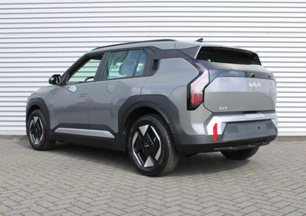 KIA EV3 Air 58.3 kWh | Direct leverbaar | Hoge korting | Nu met gratis 19” lichtmetalen velgen |
