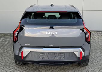 KIA EV3 Air 58.3 kWh | Snel leverbaar | Camera | Keyless | Adaptive Cruise | Navigatie