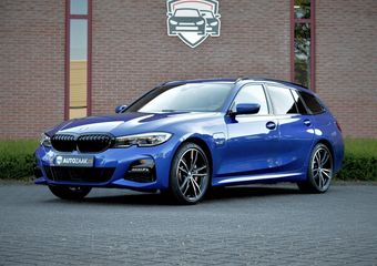 BMW 3-SERIE Touring 330e Business Edition M Sport