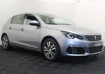 Peugeot 308 1.2 PureTech Allure |Navi|Camera|