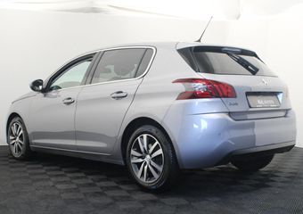 Peugeot 308 1.2 PureTech Allure |Navi|Camera|