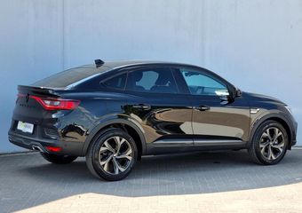 Renault Arkana 1.6 E-Tech hybrid 145 E-Tech engineered Automaat / Bose Audio / Lederen/Alcantara Bekleding / Cruise Control Adaptief / Dodehoekdetectie