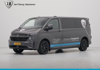 Volkswagen TRANSPORTER 2.0 TDI 110kW 150PK L2H1 Style AUT Intro rijdende demo, kilometerstand loopt op BPM vrij Operational Lease vanaf ¤ 939,-.