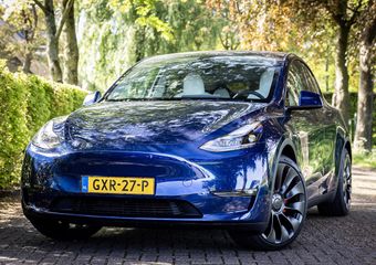 Tesla Model Y Performance AWD 75 kWh Premium Interieur