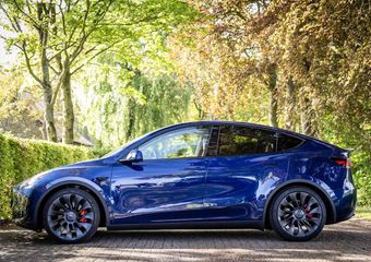 Tesla Model Y Performance AWD 75 kWh Premium Interieur