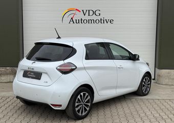 Renault ZOE R110 Intens 52 kWh Batterij koop / Climate Control / 16″ Lm velgen / Navigatie Full map / CarPlay / parkeer Sensoren achter / Privacy glas