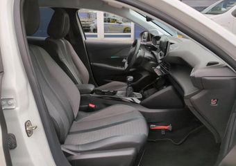 Peugeot 208 1.2 PureTech Allure Pack