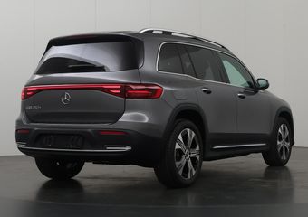 Mercedes-Benz EQB 250+ Luxury Line 71 kWh | Panoramadak | Sfeerverlichting | Stoelverwarming | Parkeercamera | Adaptieve Cruise Control* |