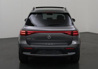 Mercedes-Benz EQB 250+ Luxury Line 71 kWh | Panoramadak | Sfeerverlichting | Stoelverwarming | Parkeercamera | Adaptieve Cruise Control* |