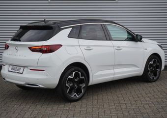 Opel Grandland 1.2 Turbo Ultimate Automaat / Camera / Ad. Cruise / Winterpakket