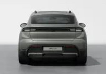 Porsche MACAN 4