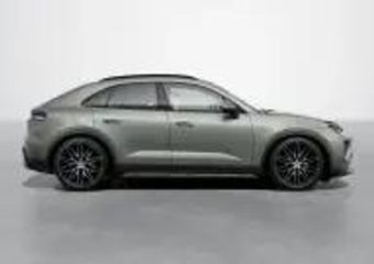 Porsche MACAN 4