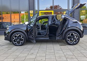 Opel MOKKA 1.2 Turbo Ultimate Automaat | Parkeer Camera | Parkeer Sensoren | Android Auto en Apple Carplay