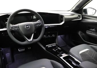 Opel MOKKA 1.2 Turbo Ultimate 130 PK Automaat | Climate control | Keyless | Navigatie via Appla Carplay | Alcantara bekleding | Zwart dak | Lichtmetalen velgen