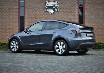 Tesla Model Y Long Range AWD | Nieuwstaat