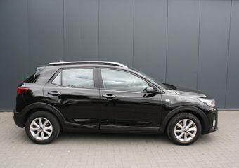 KIA Stonic 1.0 T-GDi MHEV DynamicLine 1e EIGENAAR – NAVIGATIE – CAMERA