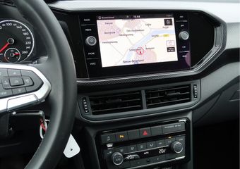 Volkswagen T-Cross 1.0 TSI Life Executive | climate contr | 17” | park-sensoren | camera |