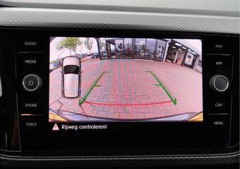 Volkswagen T-Cross 1.0 TSI Life Executive | climate contr | 17” | park-sensoren | camera |