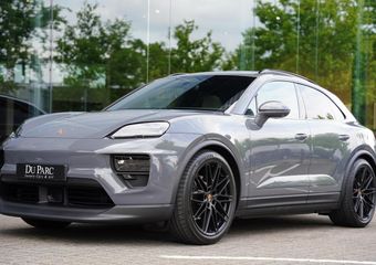 Porsche MACAN 4 Voll. Beige 22 Inch Luchtvering Bijrijderdisplay