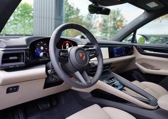 Porsche MACAN 4 Voll. Beige 22 Inch Luchtvering Bijrijderdisplay