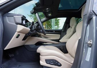 Porsche MACAN 4 Voll. Beige 22 Inch Luchtvering Bijrijderdisplay