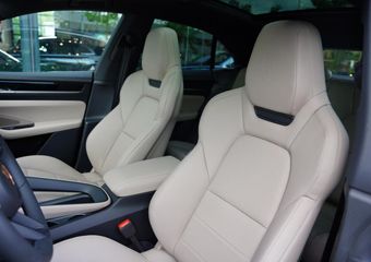 Porsche MACAN 4 Voll. Beige 22 Inch Luchtvering Bijrijderdisplay